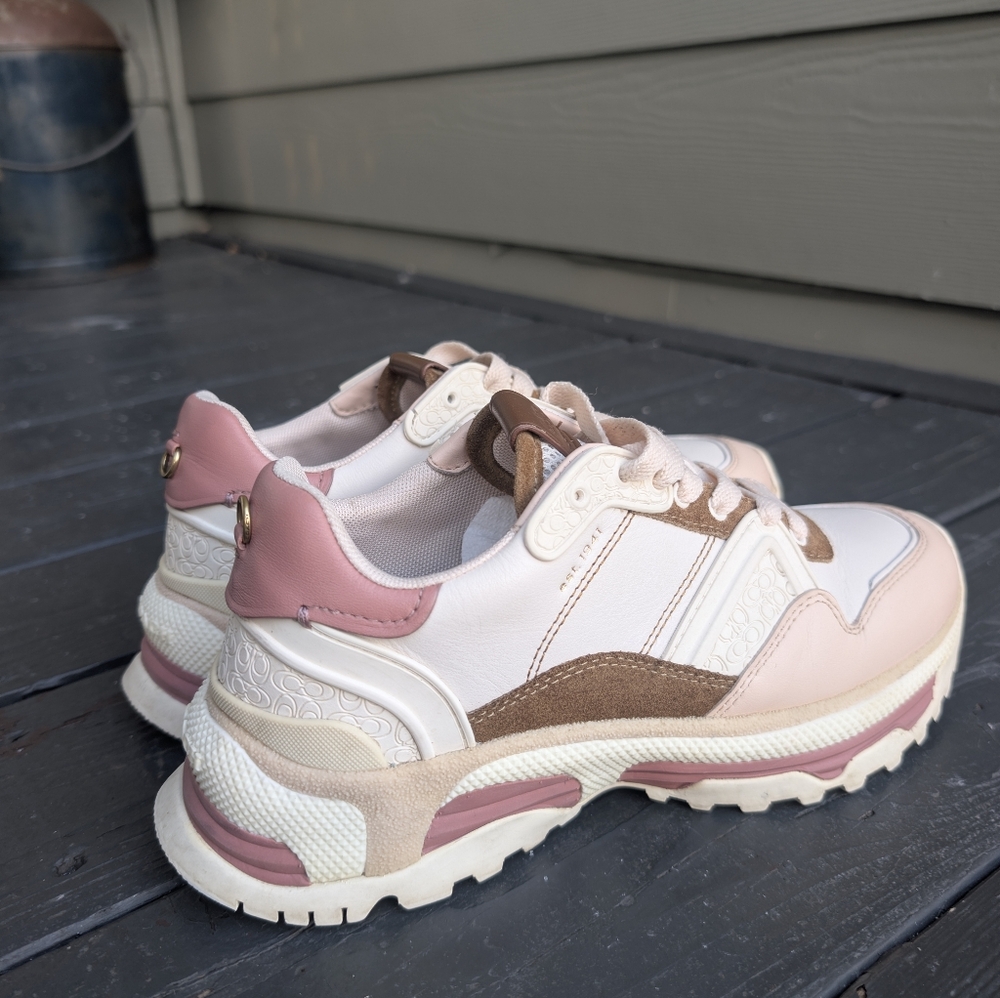 Coach C143 Fashion Sneakers - Picture 10 of 16